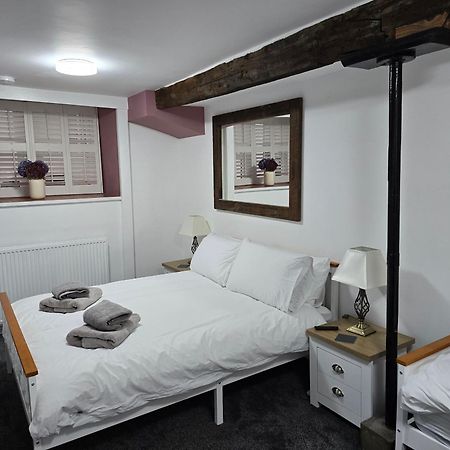 Poppy Cottage วิทบี ภายนอก รูปภาพ